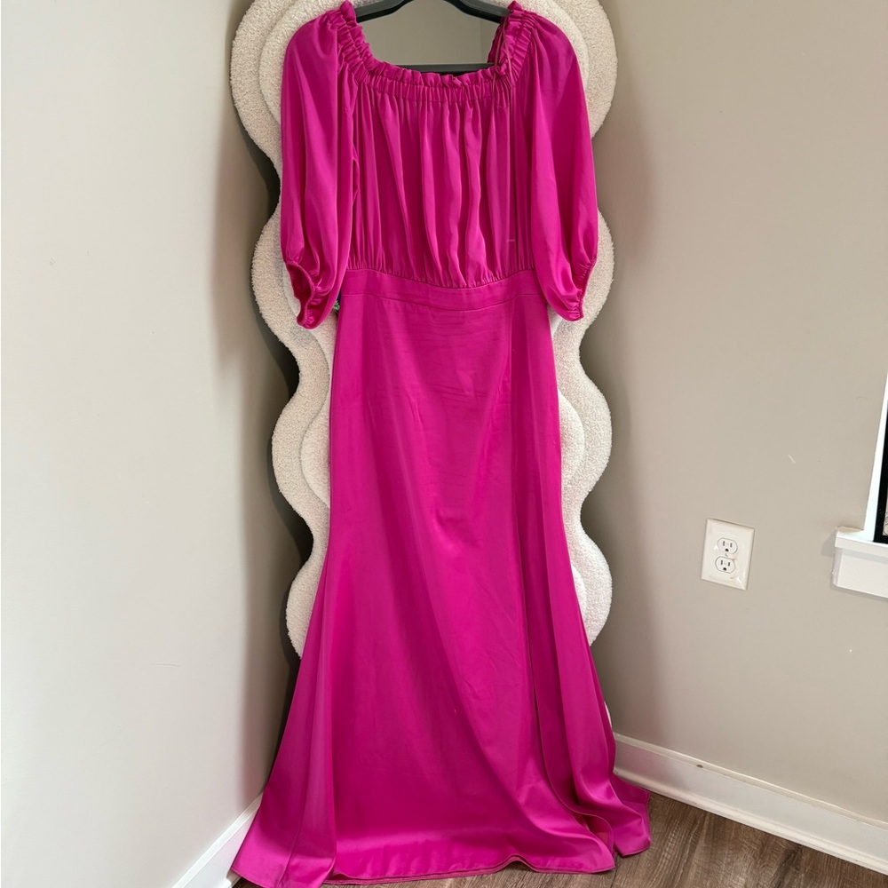 Elegant Magenta Maxi Dress